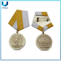 Venta al por mayor Medallas del ejército de metal personalizado, medalla de premios de carreras con cinta / perno de seguridad en estilo de uso